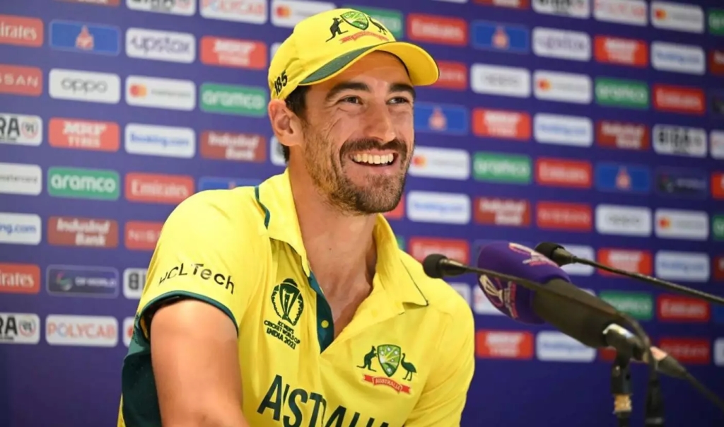  Mitchell Starc: An Exemplar of Fast Bowling Excellence